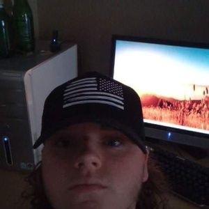 Meet your Posher, Logan